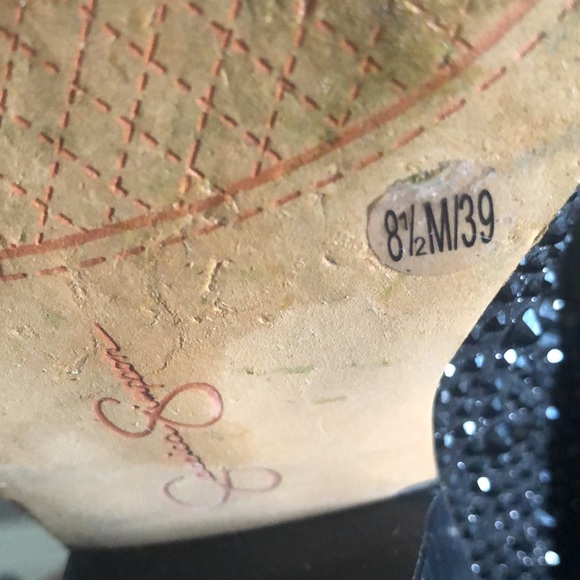 Prwnd JESSICA SIMPSON
Oviedo 2 Embellished Booties  8.5 black - Picture 13 of 13